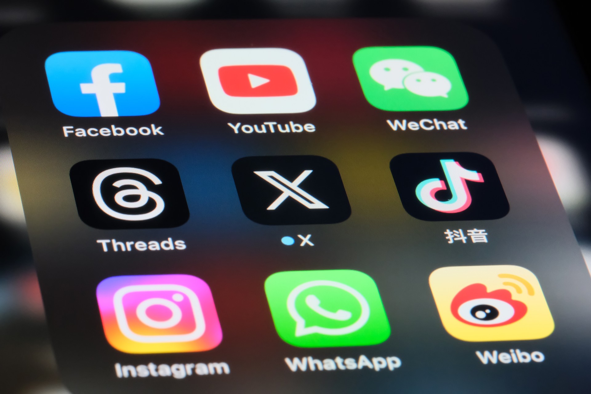 X (new Twitter), Threads, Facebook, YouTube, Instagram, WeChat, WhatsApp. Douyin(TikTok) and Sina Weibo.  Assorted online social media apps